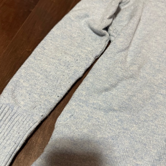 M Blue ribbed knit style turtleneck - Picture 7 of 10